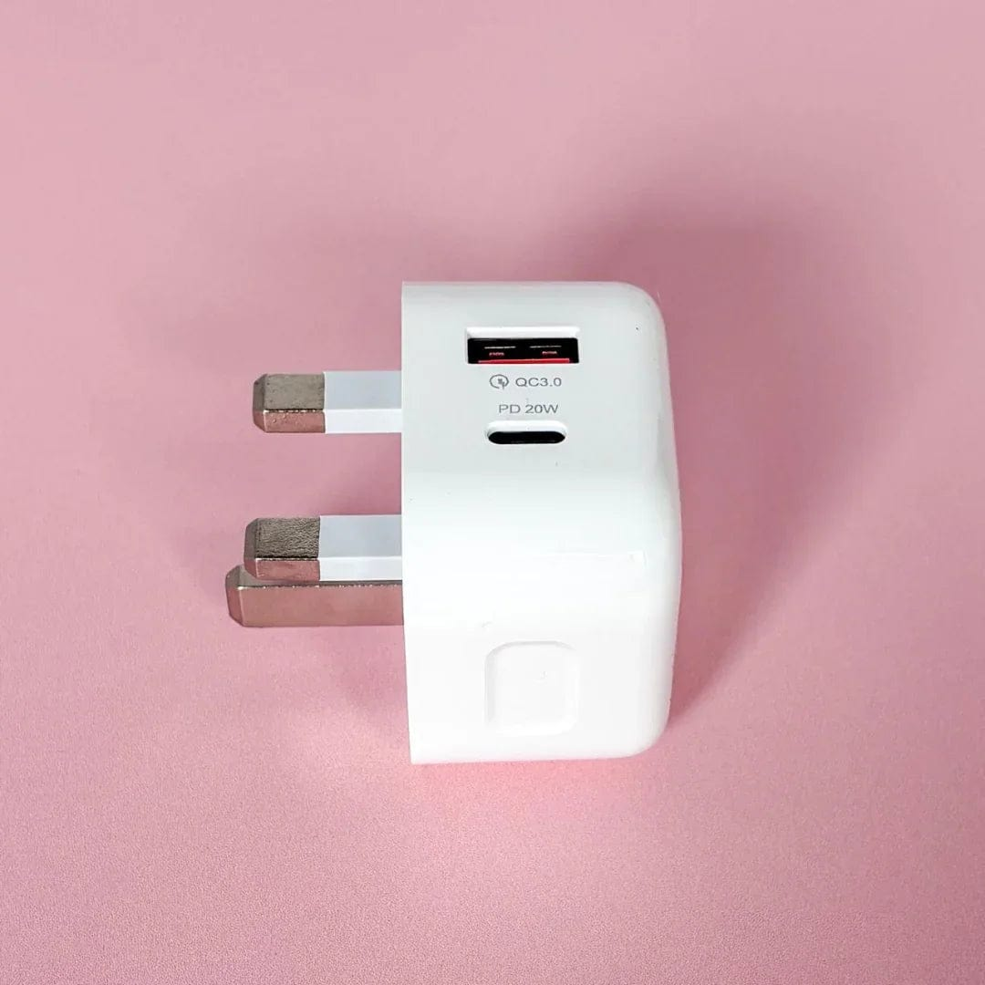 MagChrge UK Adapter Dual Port USB A and C Plug